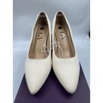 Gloria Vanderbilt New  Women's Marilyn Pumps White Closed Toe Heels Sz 6 Shoes Photo 1