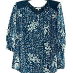 Q&A Floral Print Top. Photo 0