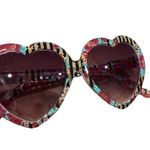 Betsey Johnson  Heart-Shaped Floral Sunglasses stripes  pink Y2K chic funky cute Photo 6