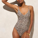 J.Crew women’s Lana one-piece in Classic Sculpt™ leopard print Size 6 NWT Photo 0