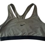 Nike  sports bra Photo 2
