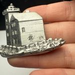 REN Round Island MI Lighthouse Brooch Brooch Pin Pewter Silver Tone Signed Photo 12