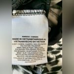 Nike Women’s Running Shorts XS Black White Ikat Print Dri Fit Athletic Shorts Photo 8