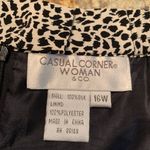 CASUAL CORNER Women Lightweight Silk Pencil Skirt Animal Print Lined 16W Black Photo 4