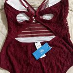 Cupshe Women's One Piece Swimsuit Plunging V Neck Bathin... Photo 7