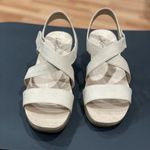 Life Stride  Womens Sincere Wedge Sandals Bone/Tan 11 W Photo 2