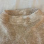 Molly green Shirt Photo 5