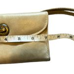 Roots  Canada beige leather trifold wristlet wallet Photo 5