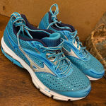 Mizuno  Wave Womens Shoes Size 8.5 Photo 0