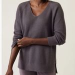 Athleta Hanover Refined V neck Sweater in dusty violet size XS Photo 0
