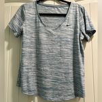 Nike Dri-Fit Loose Fit Workout V Neck T-Shirt, light blue heather M Photo 0