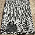 ZARA Trafaluc Aztec / Geo Striped Black & Ecru Pencil Skirt Size Medium Photo 6