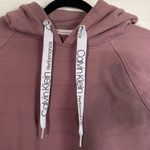 Calvin Klein Performance Women's Logo Long Sleeve Raglan Crop Pullover Hoodie Purple Size M Photo 4