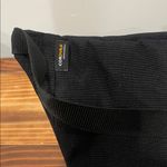 Vans  Detached Sling Bag Black NWOT Sling-style Crossbody Unisex Photo 8