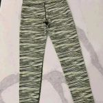 Aerie  Chill Play Move High Rise Activewear Leggings Neon/Black Womens Size Large Photo 3