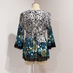 Dress Barn  Women's Multicolor Floral Accordion Pleats Top Size PXL Photo 2