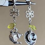 Handmade tea pot & cup unique fun fairy antique style dangle earrings🫖☕️🍃🌀 Photo 0