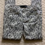 Veronica Beard  KATE SKINNY HIGHRISE SNAKESKIN JEANS SIZE 26/2 MADE IN USA NWT Photo 1