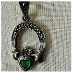 Solvar Heritage Sterling Silver Marcasite & Green Crystal Claddagh Necklace Photo 9