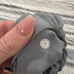 Lululemon  Align Wide Leg Super-High-Rise Crop *23"
Rhino Grey
Size 8‎ Photo 3