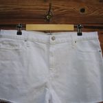Hudson Jeans NWT Hudson Gemma Mid Rise Jean Shorts Photo 7