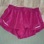 Lululemon  Hotty Hot LR Low Rise Short 2.5” Size 8 Sonic Pink Photo 0