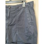 Gap  Women's 5" Khaki Short in Navy, Size: 14 High Rise Chino Flat Front Casual Photo 4