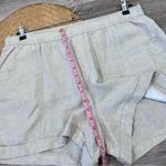 Old Navy Linen high waisted shorts w/ stretchy waistband oatmeal beige Photo 3