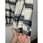 American Eagle  Women’s Medium Plaid Flannel Button-Up Shirt Black White Photo 4