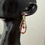Monet Gold-tone Wine Red Rhinestones Drop Dangle Earrings 10.1g. Photo 2