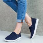 Isotoner Shoes Photo 1