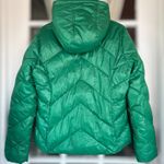 Guess Women’s Large Kelly Green Hooded Quilted Puffer Jacket Coat Fall/Winter Photo 2