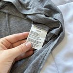 Under Armour  Short Sleeve T Shirt Womens Size Large Gray Breathe Tee Loose Photo 3