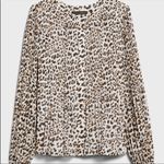 Banana Republic  Print Pleated Shirt Photo 3