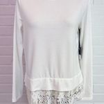 Simply Vera Vera Wang Lace Hem 2Fer Top White Knight Size Small NWT Photo 0