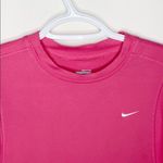 Nike Dri-fit pink workout tee-shirt size M Photo 2