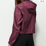 Zine Jaynie Burgundy Crop Windbreaker Jacket Size M Purple Size M Photo 2