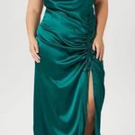 Forever 21 Elegant Green Satin Cinched Formal Dress Photo 0