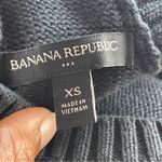 BANANA REPUBLIC FACTORY | Black Sleeveless Racerback Sweater Sz XS Photo 4
