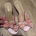 Pink bow heels Size 8 Photo 0