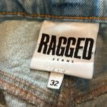 The Ragged Priest Tagged Urban Outfitters Priest High Rise Mom Light Wash W/Distressing Sz 32 Photo 4