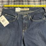 Cabela's Womens  Modern Fit Jeans Size 6 Photo 1