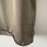 Everlane Olive Green Hammered Satin Short Sleeve Women's Top minimalist casual S Photo 4