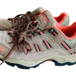 Hi-Tec Women's Bandera
Waterproof Hiking Low Top Boot
Taupe/Blush Size 8 Photo 0