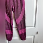 PINK - Victoria's Secret V.S. Pink Seamless Workout Tight Medium  M V.S. legging Luscious Plum Marl Photo 3