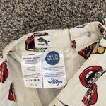 Wrangler  Read My Lips Print High Rise 652 Barrel Jean Rolling Stones 27 x 31 NWT Photo 10