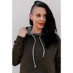 Celestial Bodiez NWOT Good Vibe Hoodie in Olive Juice Green/Smoke Gray Medium Green Photo 4