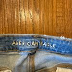 American Eagle  high rise mom short cuffed hem size 6 Photo 5