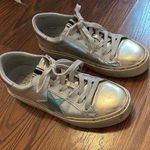 Shu Shop Sneakers Photo 0