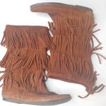 Minnetonka  fringe leather boots size 8 Photo 4
